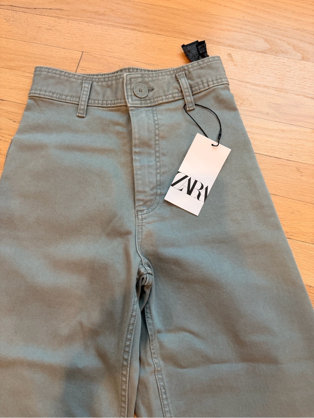 ZARA Olive Green Wide-Leg Casual Jeans - Picture 2 of 5